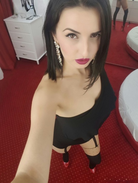 brune mamie 21 extrême xxx adulte photo